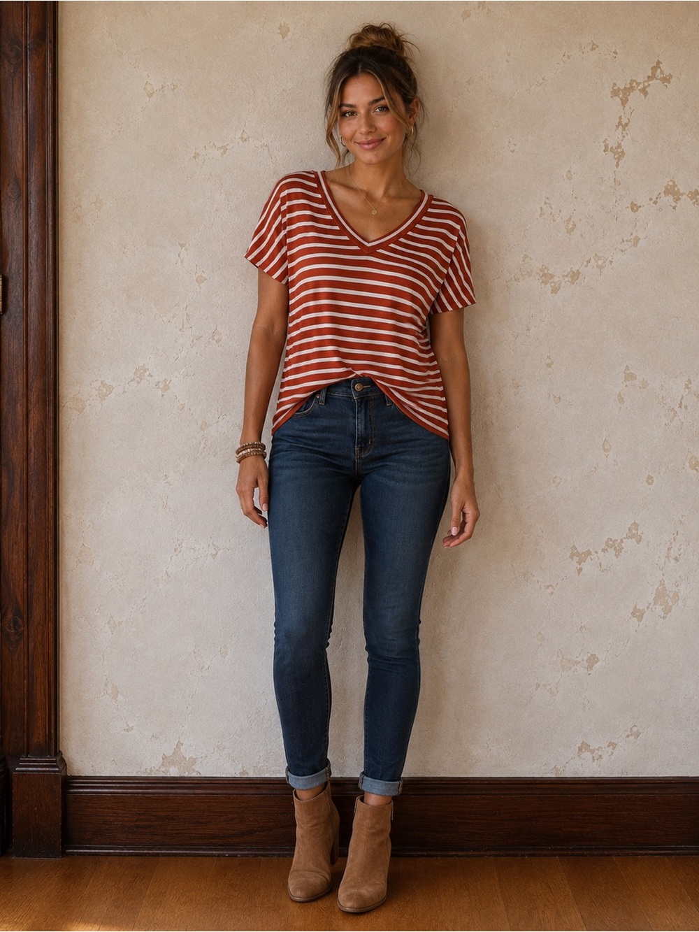 NWT 🆕Boutique Striped V-Neck Top Rust Cream V-Back New Summer to Fall Medium